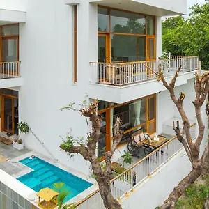 Saffronstays Bougain - 2 Bedroom Pool With View Villa